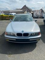 BMW 520i, Te koop, Benzine, Particulier, Handgeschakeld