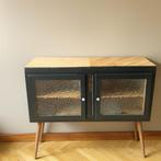 Retro kastje, Ophalen, Zo goed als nieuw