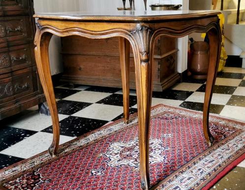 Tafel in Louis XV-stijl - massief hout - goede staat, Antiek en Kunst, Antiek | Meubels | Tafels, Ophalen