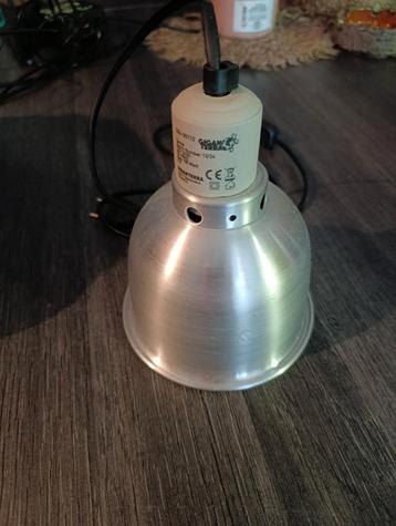 Ginan terra warmte lamp met spot + warmtemat te koop .  beschikbaar voor biedingen