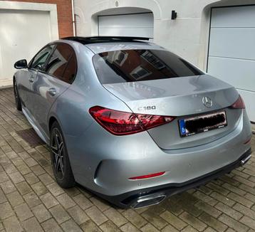 Mercedes AMG 2023 jaar - 9400 km te koop door eigenaar, Autos, Argent ou Gris, Achat, Euro 6, 5 portes