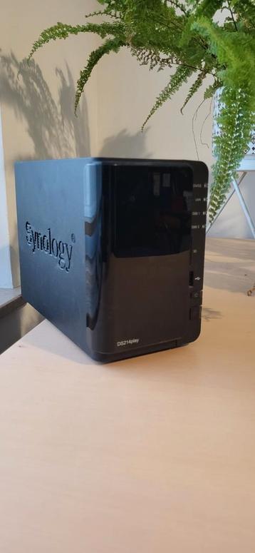 Synology DS214 play