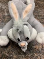Bugs Bunny couché longueur 22 cm, propre et sans fumée, Comme neuf, Peluche, Autres personnages, Enlèvement ou Envoi