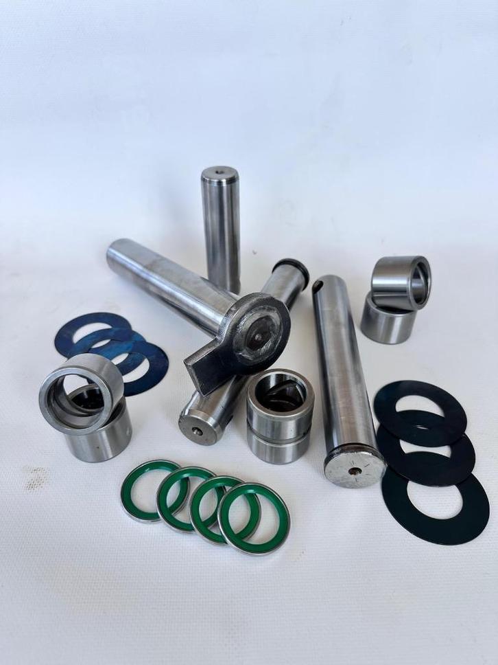 Goupilles et douilles d'excavatrice | pour 35 marques, Articles professionnels, Machines & Construction | Grues & Excavatrices