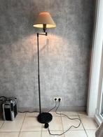 Verstelbare lamp, Huis en Inrichting, Lampen | Vloerlampen, 100 tot 150 cm, Landelijk, Metaal, Zo goed als nieuw