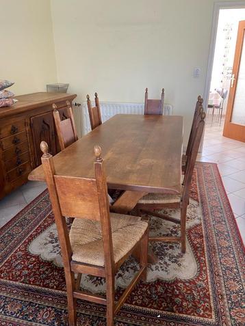 salle à manger en chêne beschikbaar voor biedingen