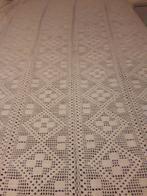 gehaakte bedsprei, Huis en Inrichting, Slaapkamer | Beddengoed, Ophalen of Verzenden, Zo goed als nieuw, Overige maten, Deken of Dekbed