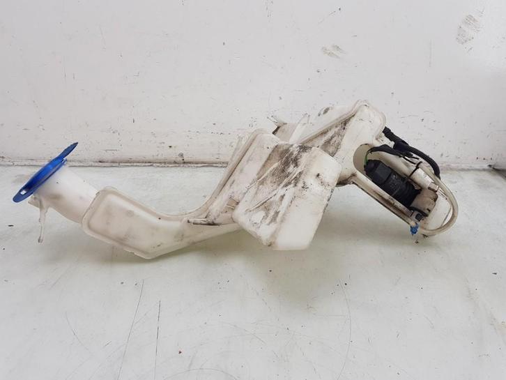 RUITENSPROEIERRESERVOIR VOOR Passat Variant (3C5), Auto-onderdelen, Ruiten en Toebehoren, Volkswagen, Gebruikt