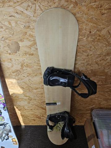 snowboard burton beschikbaar voor biedingen