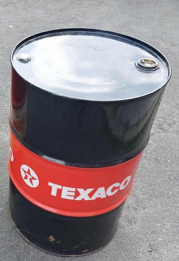 fut huile TEXACO en bon état