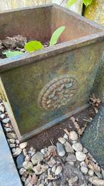 Gietijzeren bloembakken - 2 stuks, Tuin en Terras, Ophalen, Zo goed als nieuw