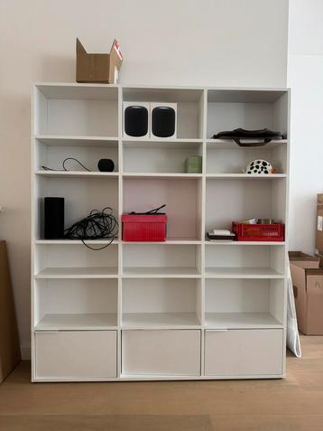 Bibliothèque Tylko blanche beschikbaar voor biedingen