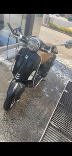 Vespa primavera, Fietsen en Brommers, Scooters | Vespa, Ophalen, Overige modellen, Klasse A (25 km/u), Zo goed als nieuw