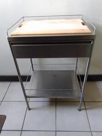 KEUKEN KAR ( BLOK ) beschikbaar voor biedingen