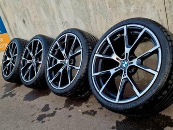 Jantes BMW ///M 19 pouces avec 4 pneus  beschikbaar voor biedingen