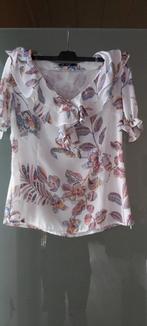 Wit zomers bloesje met blaadjes, Kleding | Dames, CTN, Verzenden, Wit, Maat 42/44 (L)