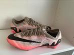 Nike voetbalschoenen, Sport en Fitness, Ophalen, Gebruikt, Schoenen