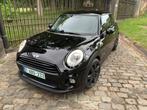 mini cooper **black pack **navi *full led * 17' alu velgen*, Auto's, Mini, Voorwielaandrijving, Stof, 109 g/km, 1198 cc