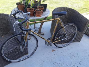peugeot racefiets  beschikbaar voor biedingen