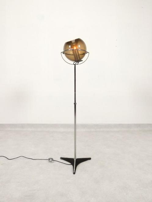 Globe floor lamp - RAAK  Amsterdam, Huis en Inrichting, Lampen | Vloerlampen, Gebruikt, 100 tot 150 cm, Glas, Metaal, Ophalen of Verzenden