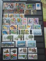 1000 verschillende postzegels commonwealth, used en mint, Postzegels en Munten, Verzenden