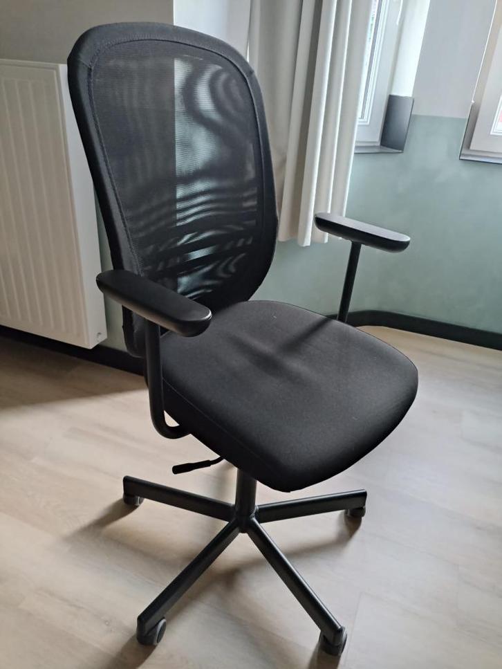 Bureaustoel met armleuningen, Huis en Inrichting, Bureaustoelen, Zo goed als nieuw, Bureaustoel, Zwart, Ergonomisch, Ophalen