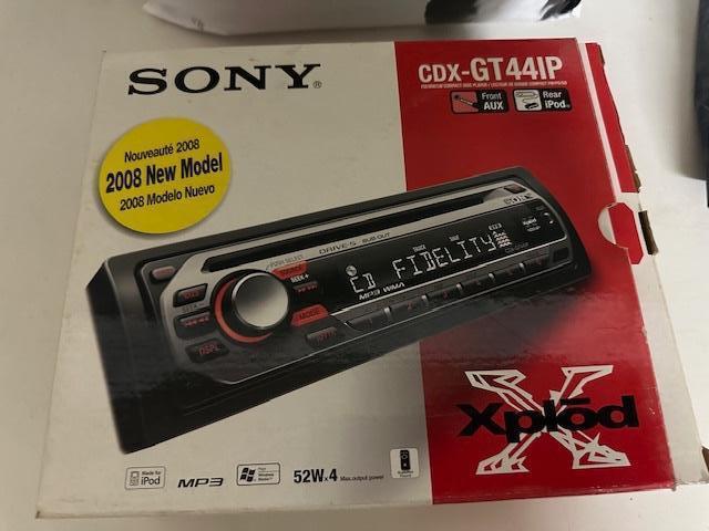 OLDTIMER : AUTORADIO SONY CDX-GT44IP, Auto diversen, Autoradio's, Gebruikt, Ophalen