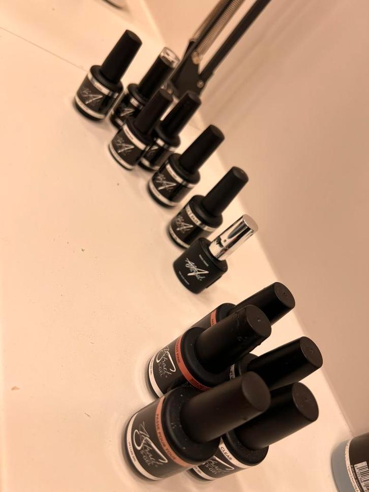 ABSTRACT GELNAGELS, Handtassen en Accessoires, Uiterlijk | Cosmetica en Make-up, Zo goed als nieuw, Ophalen