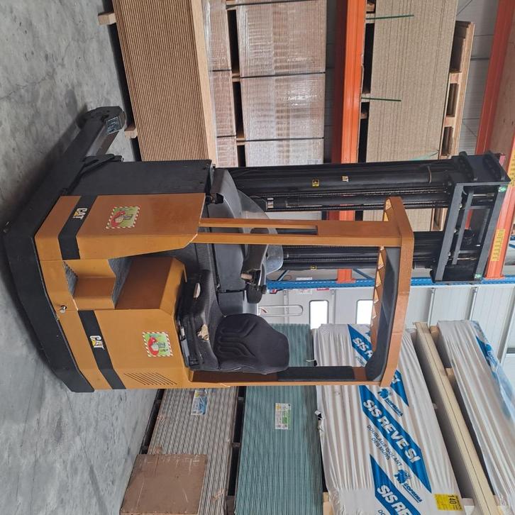 Clarck Caterpillar a 3 roues top état, Zakelijke goederen, Machines en Bouw | Heftrucks en Intern transport, Heftruck, Elektrisch