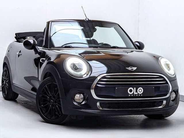 MINI Cooper D Cabrio 1.5 D - LED / CUIR / NAVI / RADARS /, Auto's, Mini, Bedrijf, Cooper, ABS, Adaptieve lichten, Airbags, Airconditioning