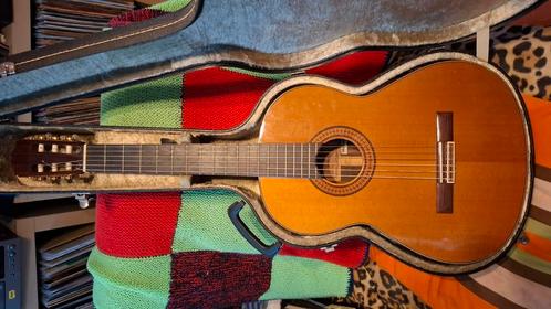Kodaira Asturias AST30 klassieke gitaar, Muziek en Instrumenten, Snaarinstrumenten | Gitaren | Akoestisch, Gebruikt, Ophalen