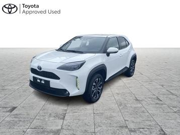 Toyota Yaris Cross DYNAMIC+COMFORT PACK 