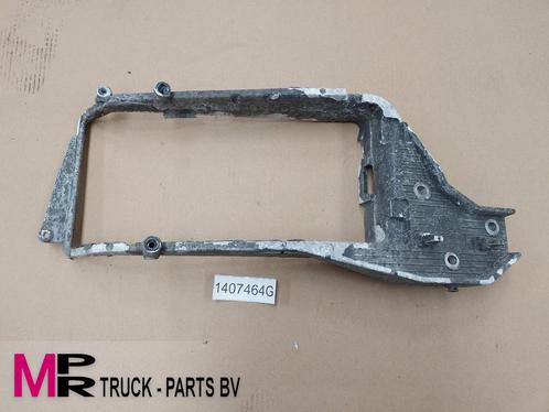 DAF LF Koplampframe rechts - 1407464G diversen, Auto-onderdelen, Vrachtwagen-onderdelen, DAF, Overige Auto-onderdelen, Gebruikt