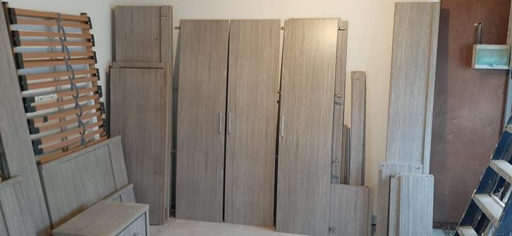 Slaapkamer 2 enkele bedden, kasten, dresser, ..., Huis en Inrichting, Slaapkamer | Complete slaapkamers, Gebruikt, Eenpersoons