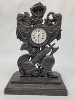 een zilveren zakhorloge in een gietijzeren houder, Antiek en Kunst, Ophalen of Verzenden