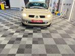 Renault Megane Mégane CABRIO CC 1.6i 16v Authentique Confor, Auto's, Voorwielaandrijving, Gebruikt, 82 kW, Cabriolet