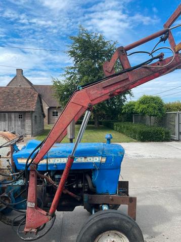 Frontlader Ford tractor, Enlèvement