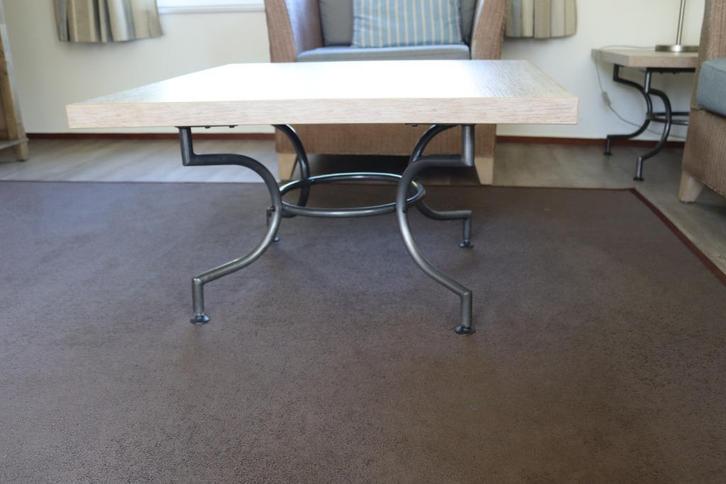 Elegante salon- of bijzettafel 70x70cm, Huis en Inrichting, Tafels | Bijzettafels, Zo goed als nieuw, Vierkant, Minder dan 45 cm
