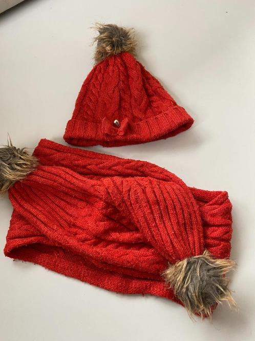 mayoral muts en sjaal, Kinderen en Baby's, Kinderkleding | Mutsen, Sjaals en Handschoenen, Gebruikt, Muts, Meisje, 104 of kleiner