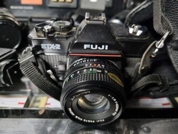 Fuji stx-2 camera, lenzen en flitser beschikbaar voor biedingen