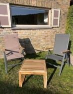 Twee ligstoelen van degelijke kwaliteit en massief eik tafel, Tuin en Terras, Ophalen