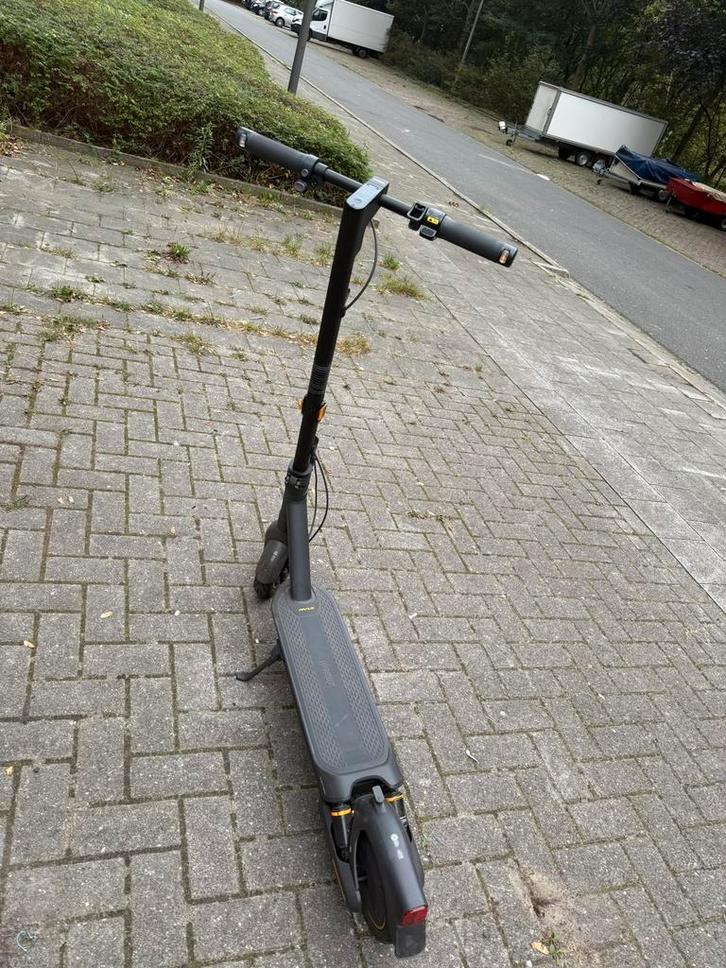 Ninebot G2 Max ((amerikaanse versie)), Fietsen en Brommers, Steps, Zo goed als nieuw, Ophalen