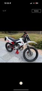 Brommer gezocht, Fietsen en Brommers, Brommers | Derbi, Ophalen, 6 versnellingen, 50 cc, Klasse B (45 km/u)