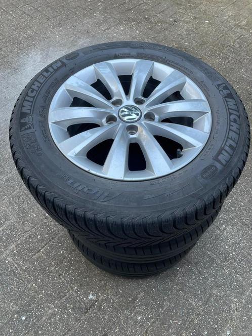 set VW velgen met winterbanden, Auto-onderdelen, Banden en Velgen, Banden en Velgen, Winterbanden, 16 inch, 215 mm, Personenwagen