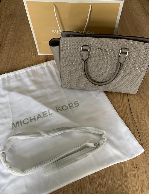 Michael Kors selma limited edition, Handtassen en Accessoires, Tassen | Damestassen, Gebruikt, Handtas, Grijs, Ophalen of Verzenden