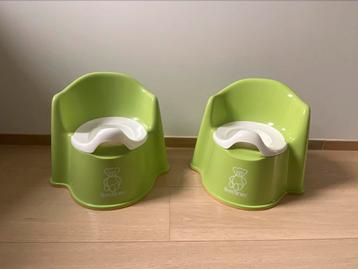 Petits pots et planche BABYBJORN beschikbaar voor biedingen