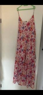 Mooi nieuw kleedje van only you 15€, Kleding | Dames, Jumpsuits, Ophalen, Overige kleuren, Maat 42/44 (L), Zo goed als nieuw