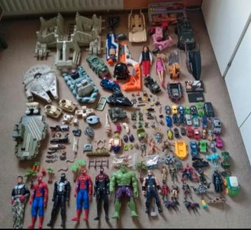Lot A vintage speelgoed: Nerf Gi Joe star wars hulk en meer beschikbaar voor biedingen
