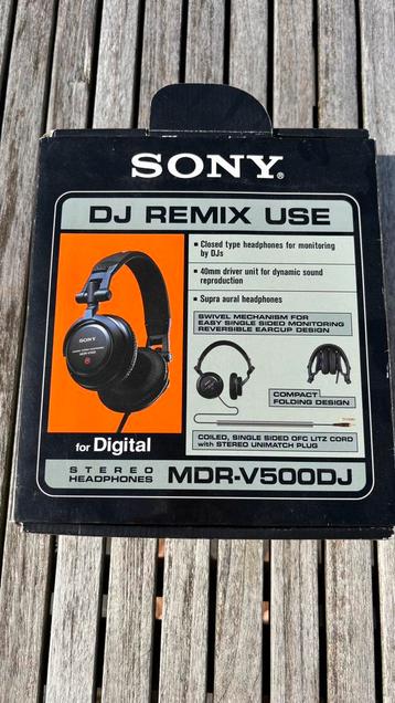 Casque DJ remix Sony MDR-V500DJ beschikbaar voor biedingen