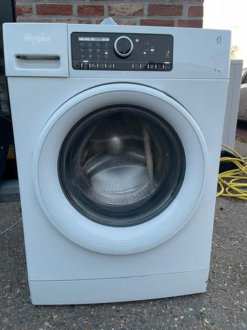 Whirlpool wasmachine beschikbaar voor biedingen